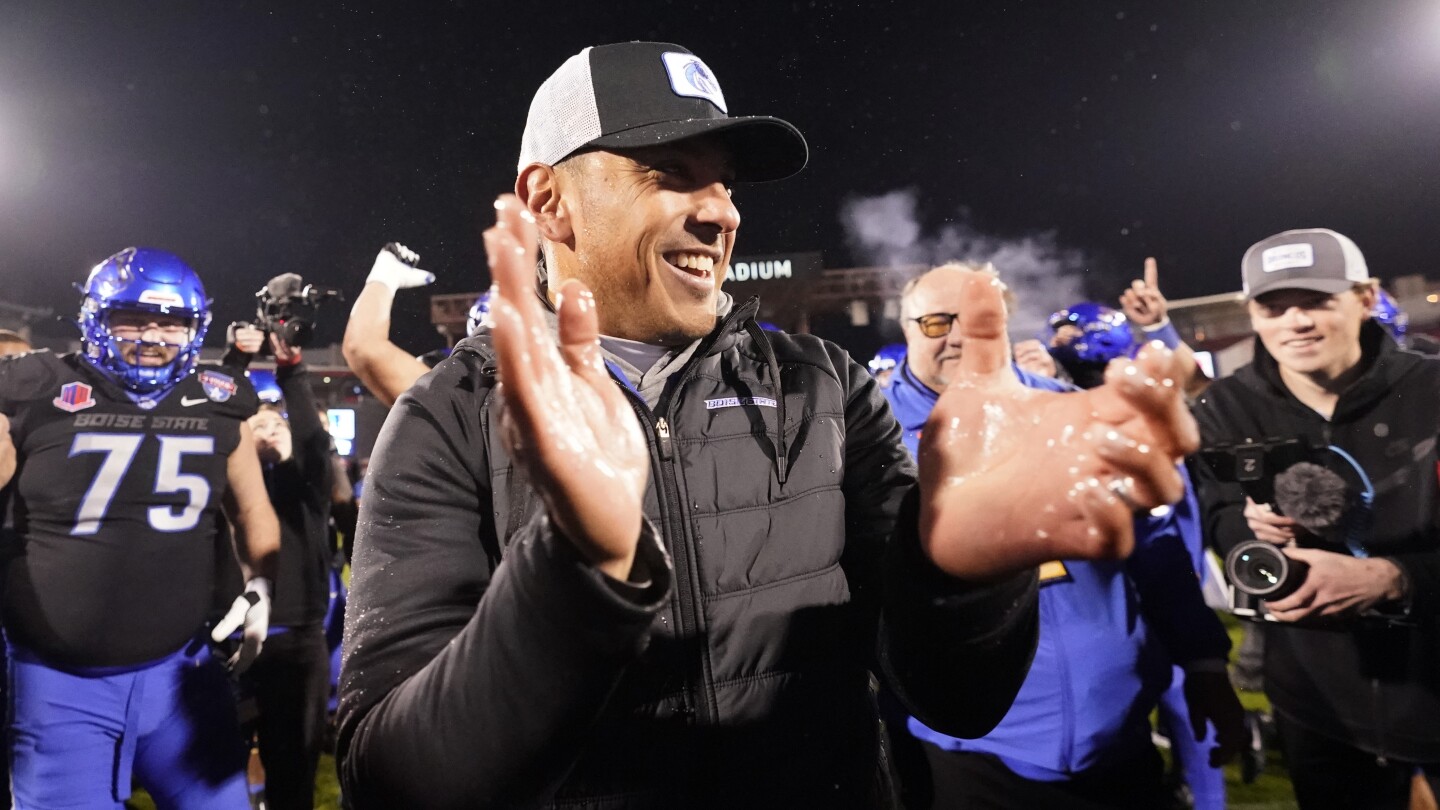 Boise State again the favorite in the Mountain West but seeking